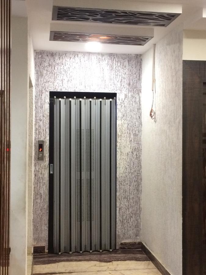 אודייפור Hotel Raj Vilas מראה חיצוני תמונה